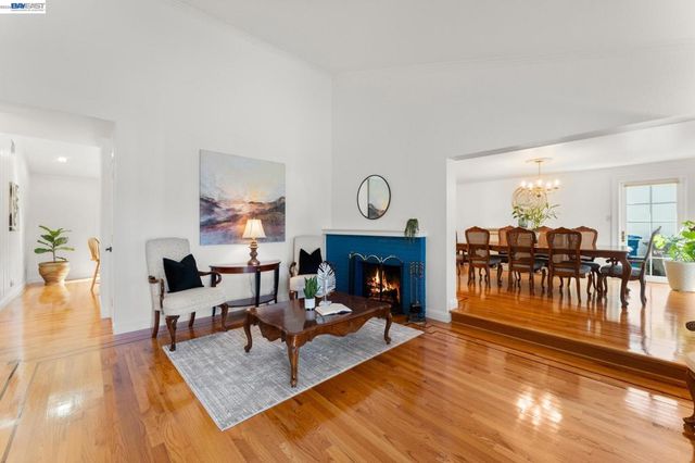 32317 Pegasus Court, Union City, CA 94587