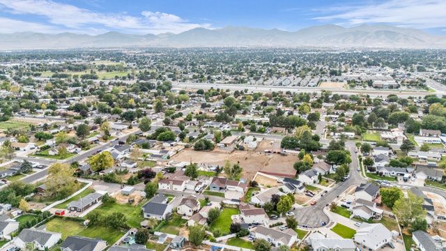 3522 W 4850 S, Taylorsville, UT 84129