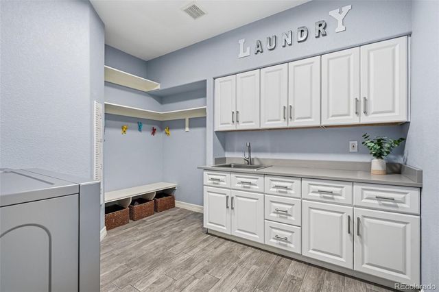 417 E Fairchild Drive, Highlands Ranch, CO 80126