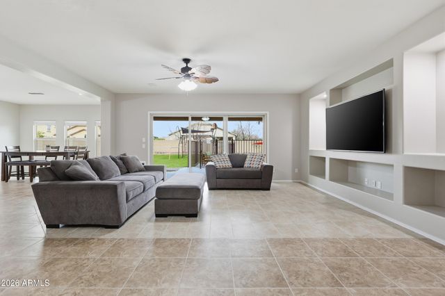 17142 W BENT TREE Drive, Surprise, AZ 85387