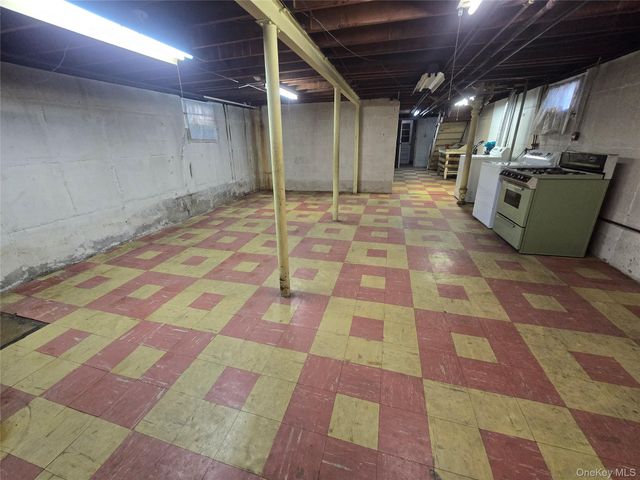 106-35 79th Street, Ozone Park, NY 11417