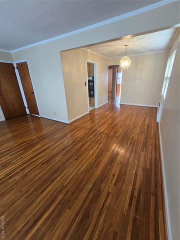 106-35 79th Street, Ozone Park, NY 11417