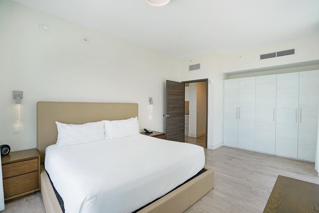 777 N Ocean Drive N507, Hollywood, FL 33019