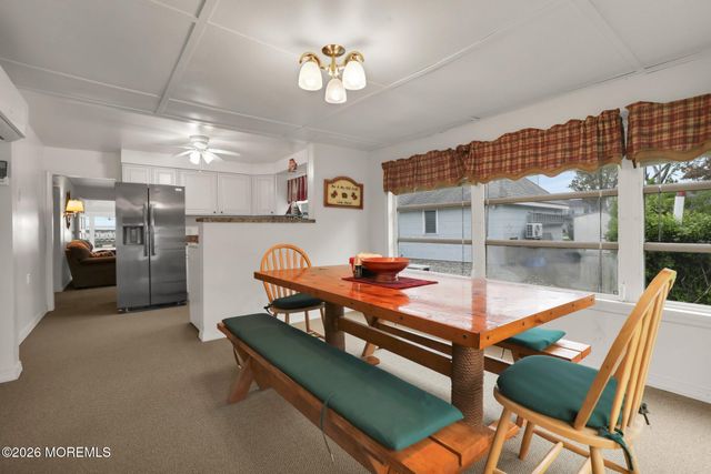 711 Riverside Drive, Toms River, NJ 08753