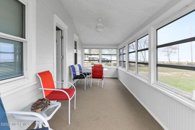 711 Riverside Drive, Toms River, NJ 08753