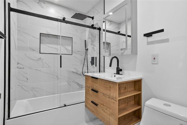 8226 Hadley Street, Overland Park, KS 66204