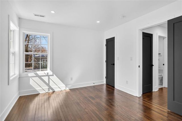 8226 Hadley Street, Overland Park, KS 66204