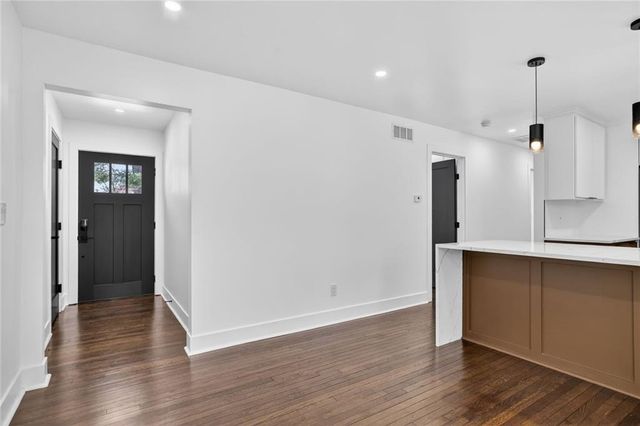 8226 Hadley Street, Overland Park, KS 66204