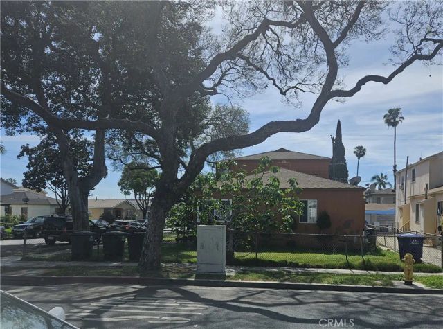 9411 Madison Avenue, South Gate, CA 90280