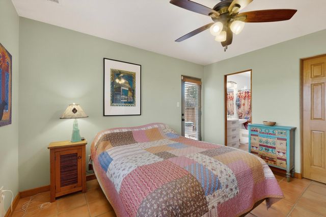 7 Lauro Road, Santa Fe, NM 87508
