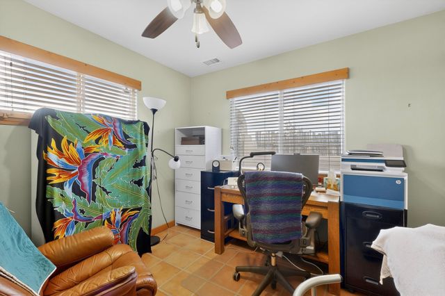 7 Lauro Road, Santa Fe, NM 87508