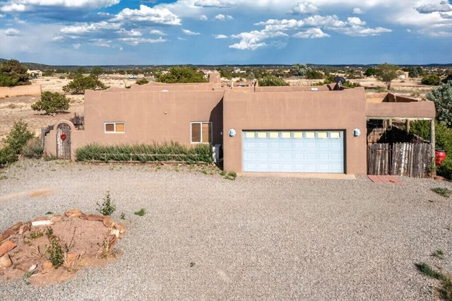 7 Lauro Road, Santa Fe, NM 87508