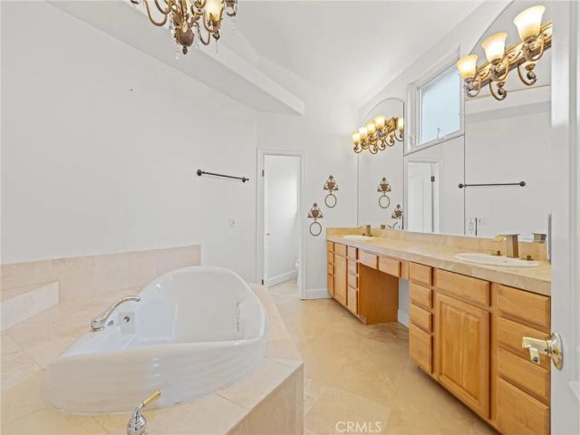 3210 N Ardmore, Manhattan Beach, CA 90266