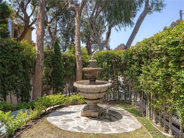 3210 N Ardmore, Manhattan Beach, CA 90266