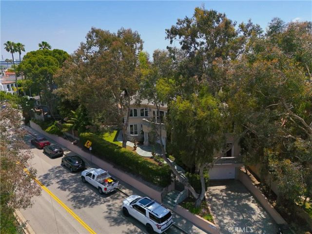 3210 N Ardmore, Manhattan Beach, CA 90266