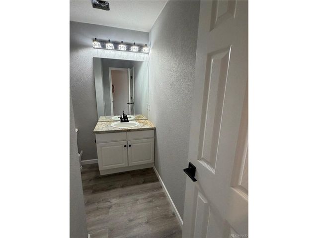 2972 W Long Dr E, Littleton, CO 80120