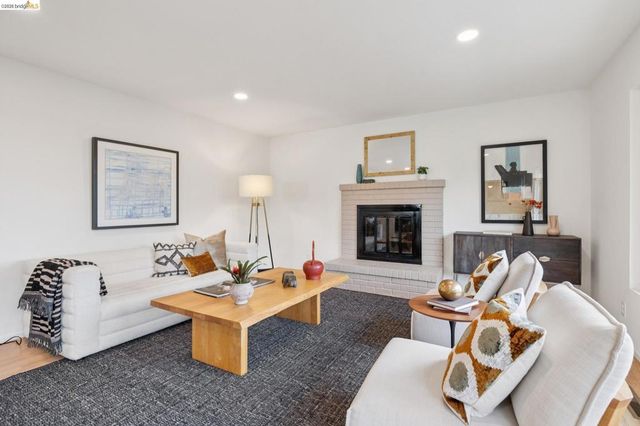 4133 Norton Ave, Oakland, CA 94602