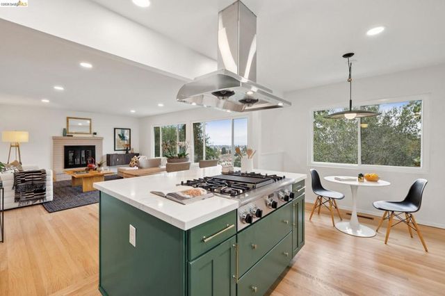 4133 Norton Ave, Oakland, CA 94602