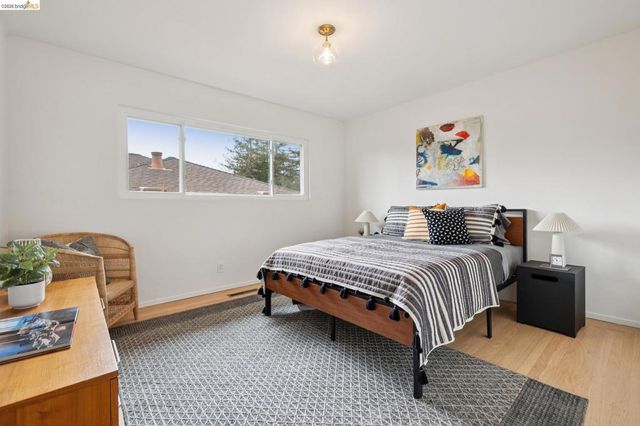 4133 Norton Ave, Oakland, CA 94602