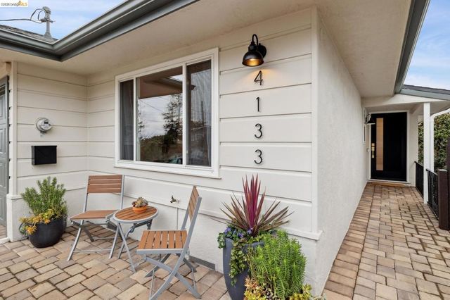 4133 Norton Ave, Oakland, CA 94602