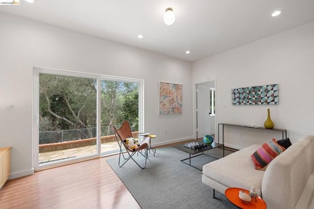 4133 Norton Ave, Oakland, CA 94602