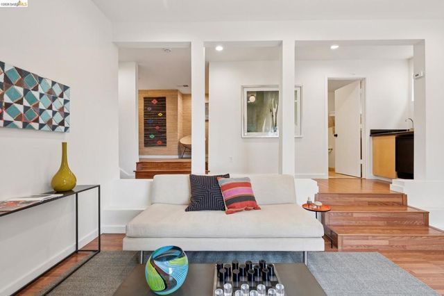 4133 Norton Ave, Oakland, CA 94602