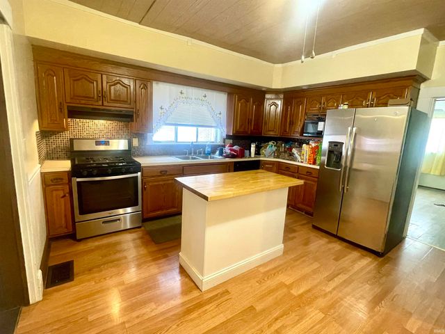 255 W Main Street, Peru, IN 46970