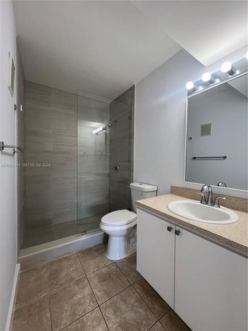 9720 SW 184th St 210, Cutler Bay, FL 33157