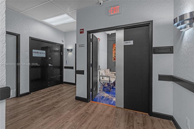 13499 Biscayne Blvd CUT-1-2-3, North Miami, FL 33181