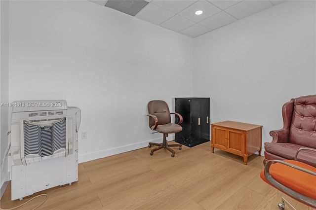13499 Biscayne Blvd CUT-1-2-3, North Miami, FL 33181