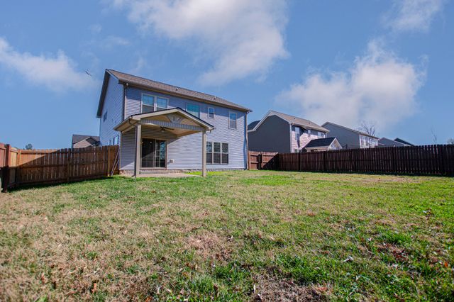 104 Schroer Road, Clarksville, TN 37042