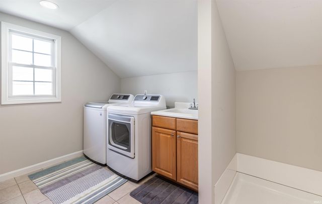 5919 Winnett Drive, Evansville, IN 47711