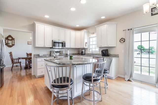 5919 Winnett Drive, Evansville, IN 47711