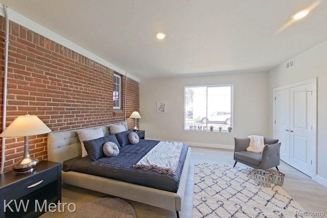 695 LIVERNOIS Street 1, Ferndale, MI 48220