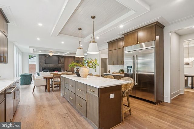 38 BIRCHALL DR, Haddonfield, NJ 08033