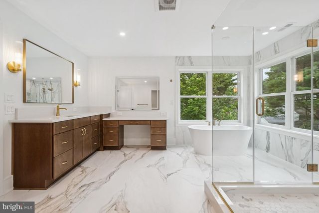 38 BIRCHALL DR, Haddonfield, NJ 08033