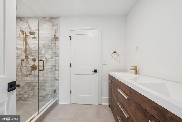 38 BIRCHALL DR, Haddonfield, NJ 08033