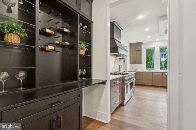 38 BIRCHALL DR, Haddonfield, NJ 08033