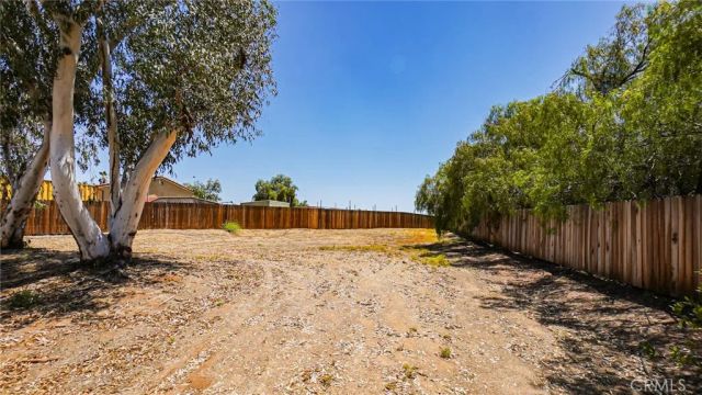 18570 Halter Lane, Riverside, CA 92504