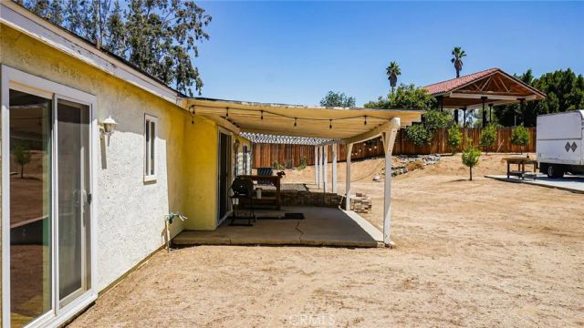 18570 Halter Lane, Riverside, CA 92504