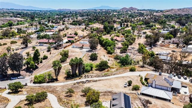 18570 Halter Lane, Riverside, CA 92504