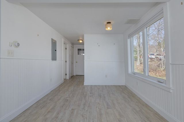 2 Charlie Lane, Deerfield, NH 03037