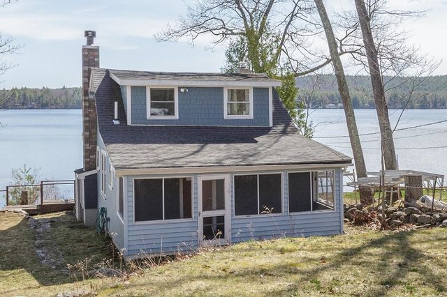 2 Charlie Lane, Deerfield, NH 03037