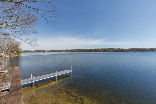 2 Charlie Lane, Deerfield, NH 03037