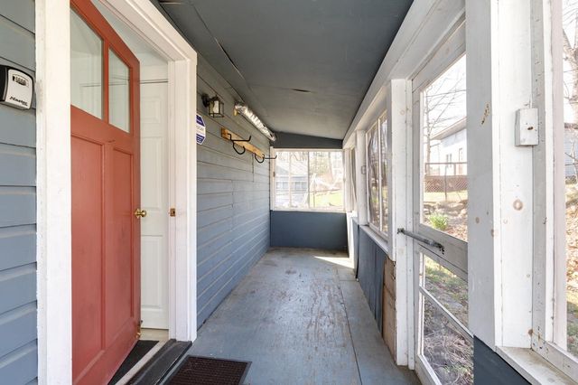 2 Charlie Lane, Deerfield, NH 03037