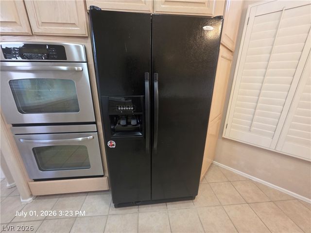 9225 Pitching Wedge Drive, Las Vegas, NV 89134