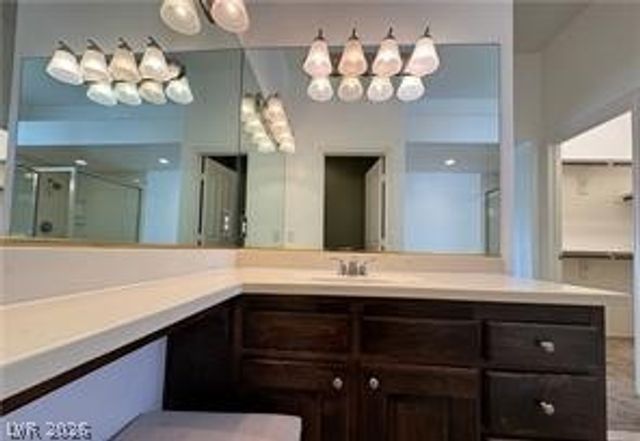 9225 Pitching Wedge Drive, Las Vegas, NV 89134