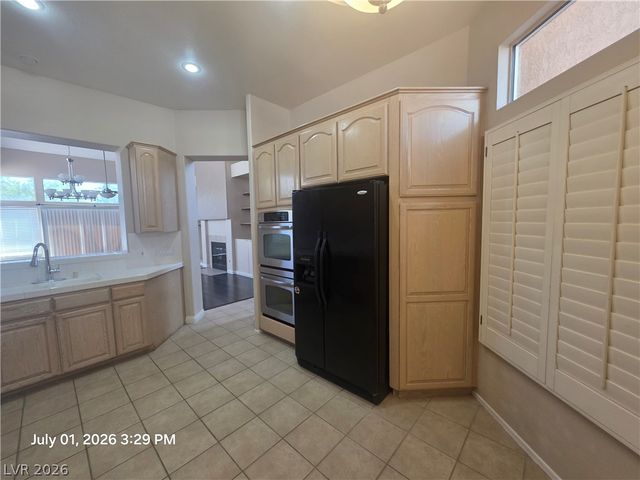 9225 Pitching Wedge Drive, Las Vegas, NV 89134