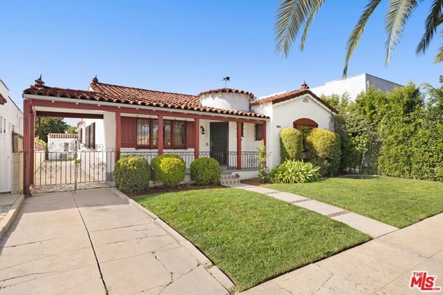 613 N Detroit Street, Los Angeles, CA 90036