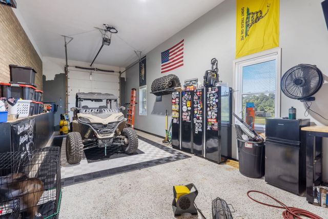 307 S 38th Street, Nixa, MO 65714